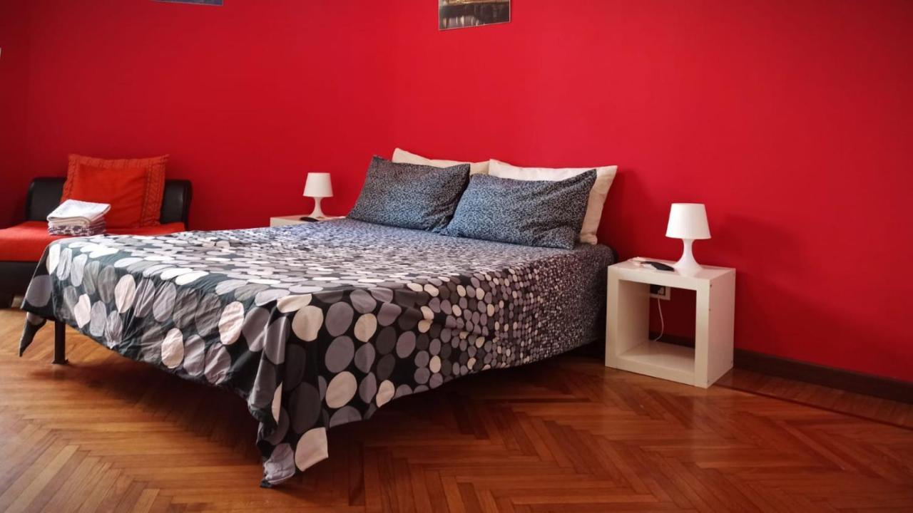 La Casa Di Born In Turin Lejlighed Eksteriør billede